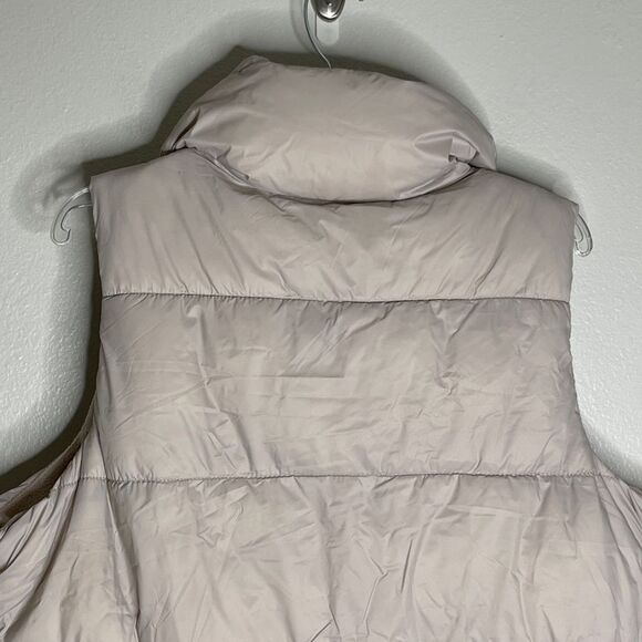 Old Navy Frost Free Puffer Zip Vest Icelandic Mineral Size XL - Picture 8 of 15